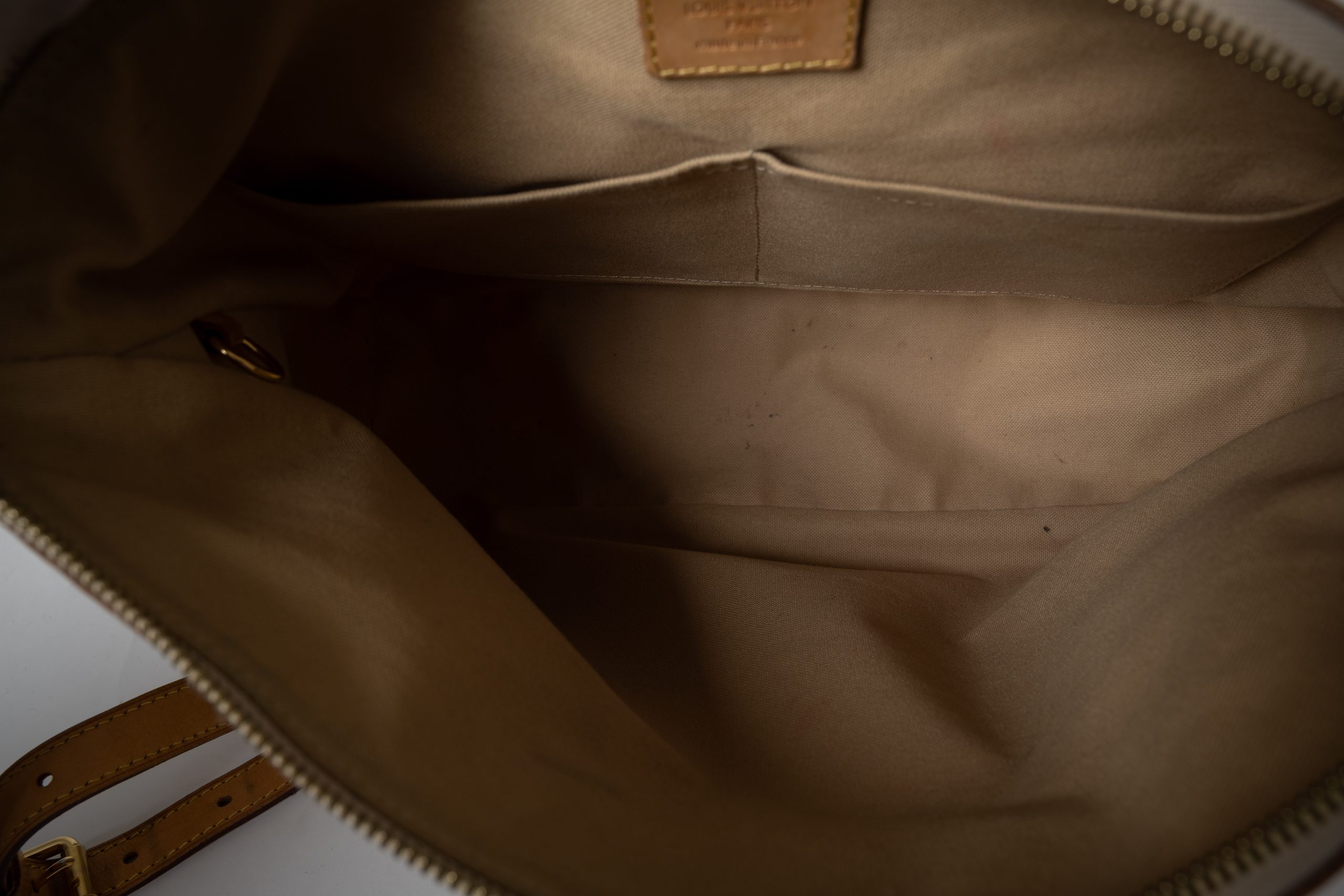 PRV-LV-005-10 Louis Vuitton Siracusa MM · Damier Azur - Imagen 9