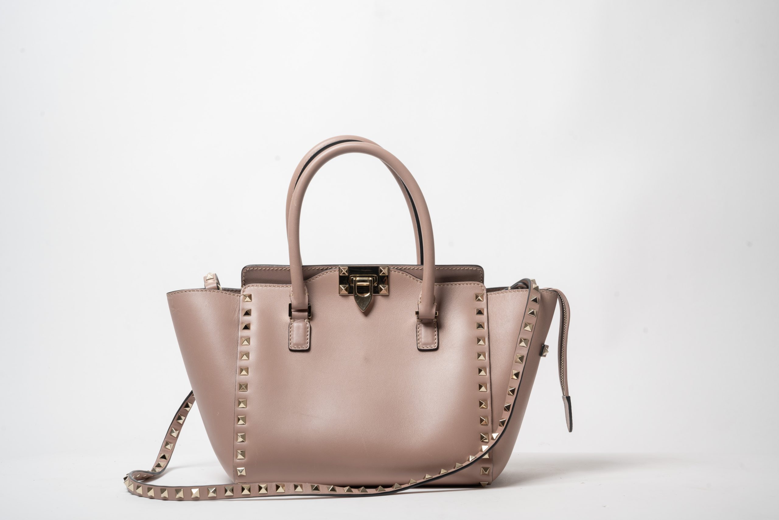 PRV-VAL-035-01 Valentino Garavani Rockstud Small Double Handle Tote · Poudre