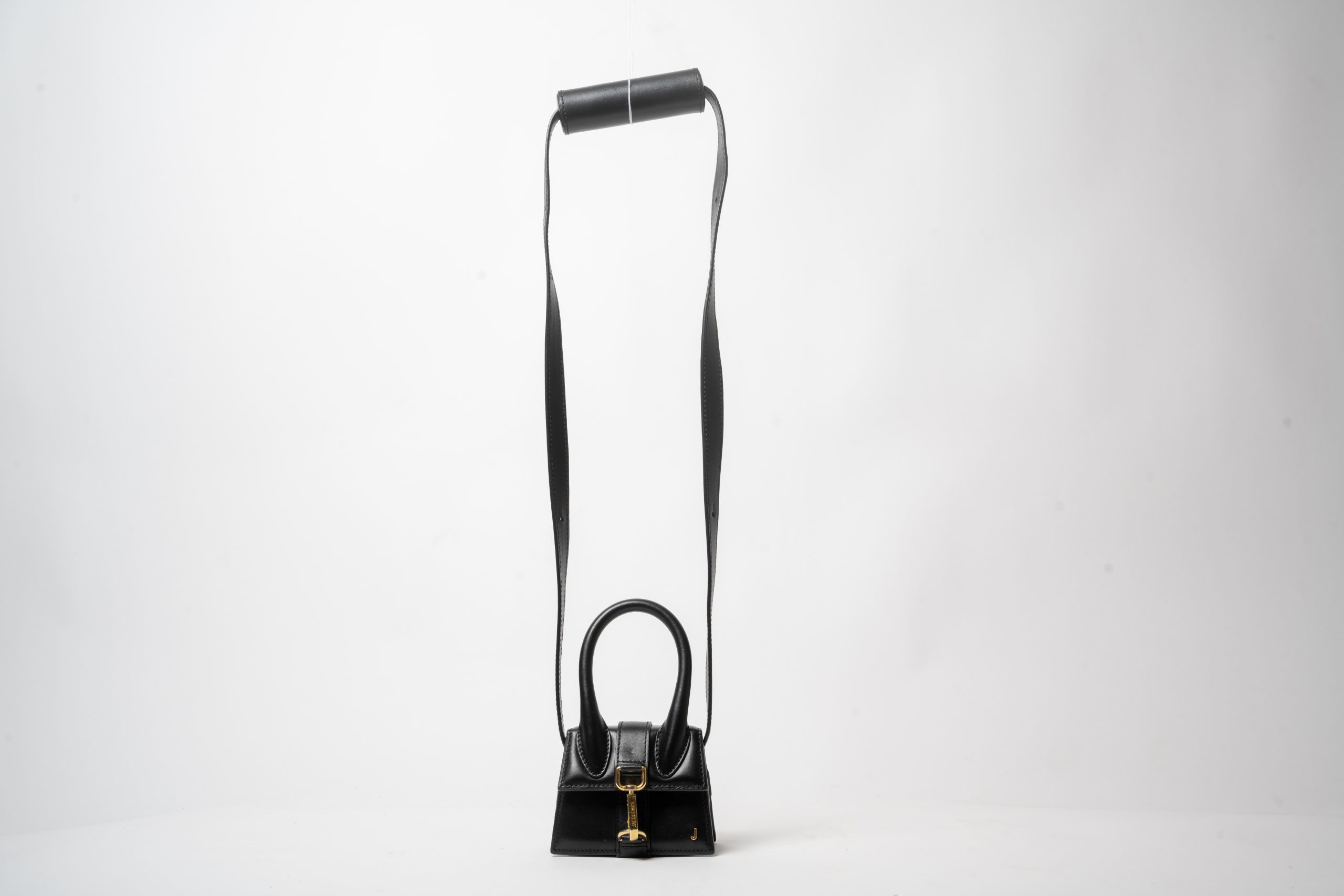 PRV-JAC-016-01 Jacquemus Le Chiquito Moyen · Black - Imagen 4
