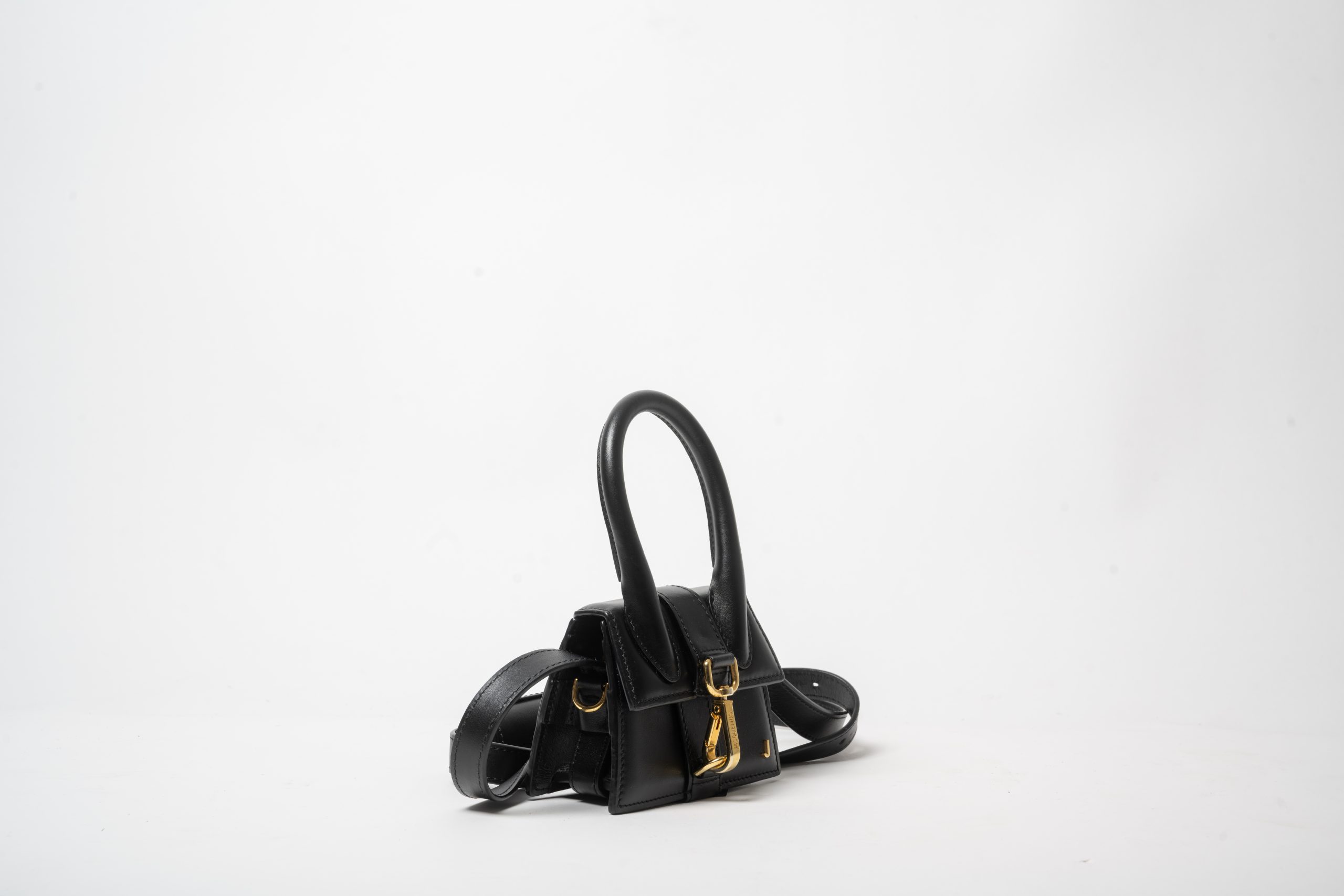 PRV-JAC-016-02 Jacquemus Le Chiquito Moyen · Black - Imagen 3