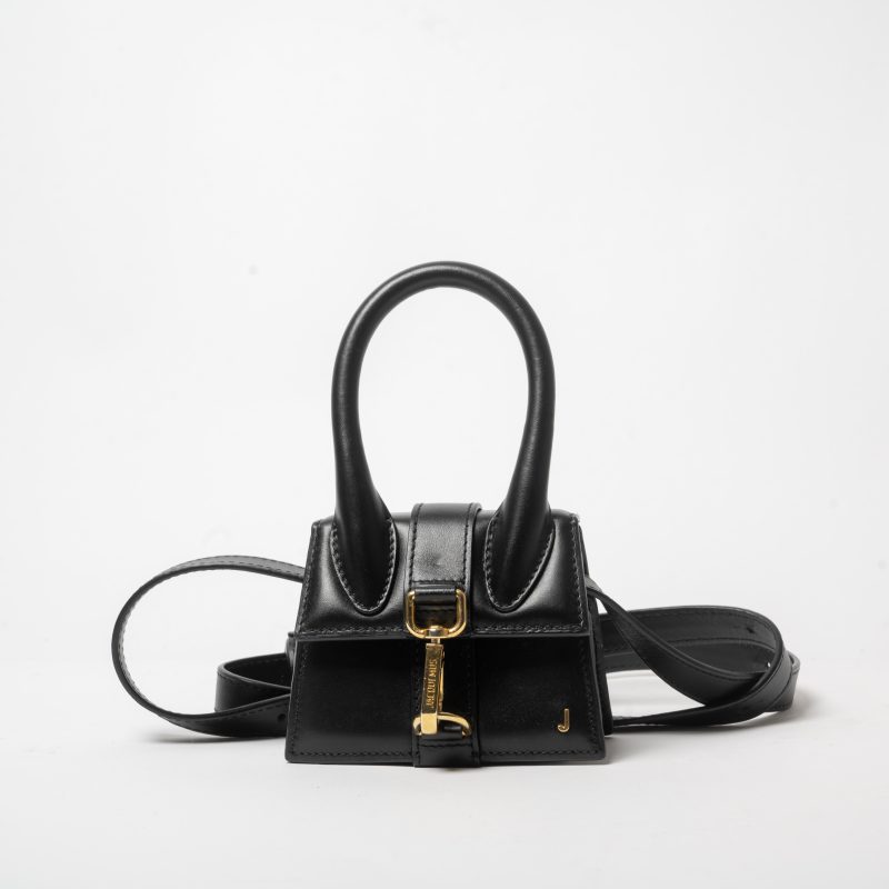 Jacquemus Le Chiquito Moyen · Black