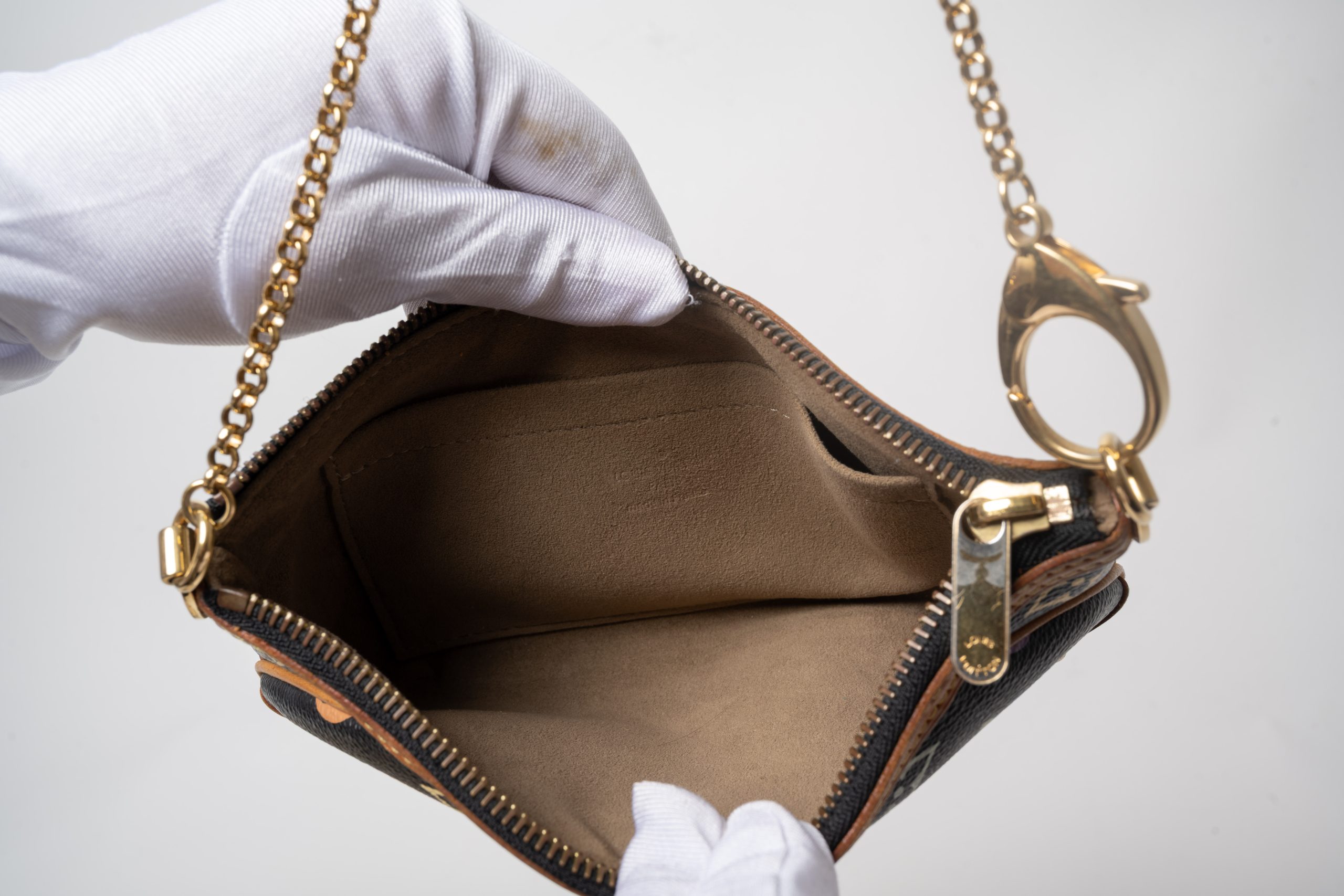 PRV-LV-001-07 Louis Vuitton x Takashi Murakami Pochette Milla MM Monogram Multicolore · Noir - Imagen 9