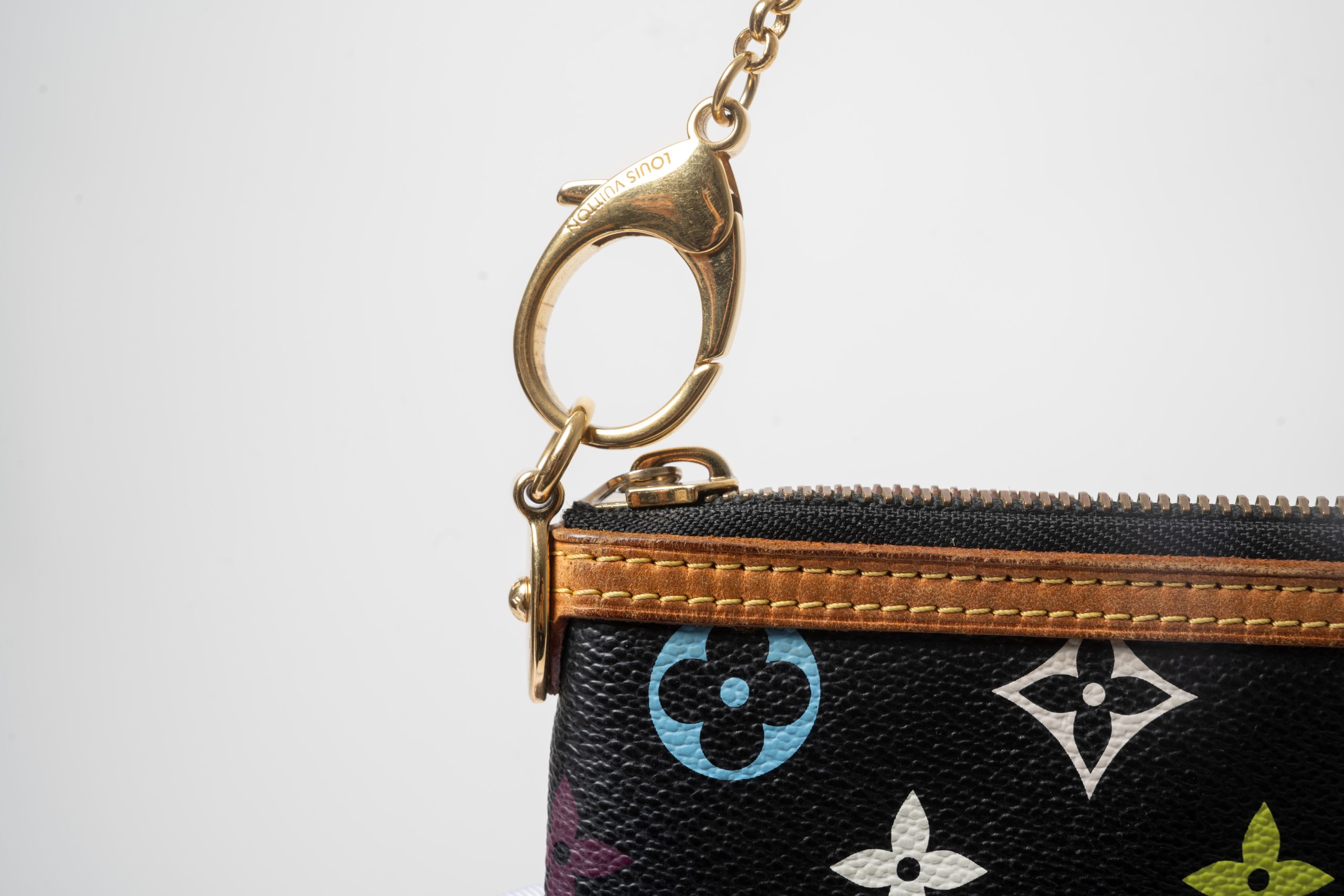 PRV-LV-001-11 Louis Vuitton x Takashi Murakami Pochette Milla MM Monogram Multicolore · Noir - Imagen 3