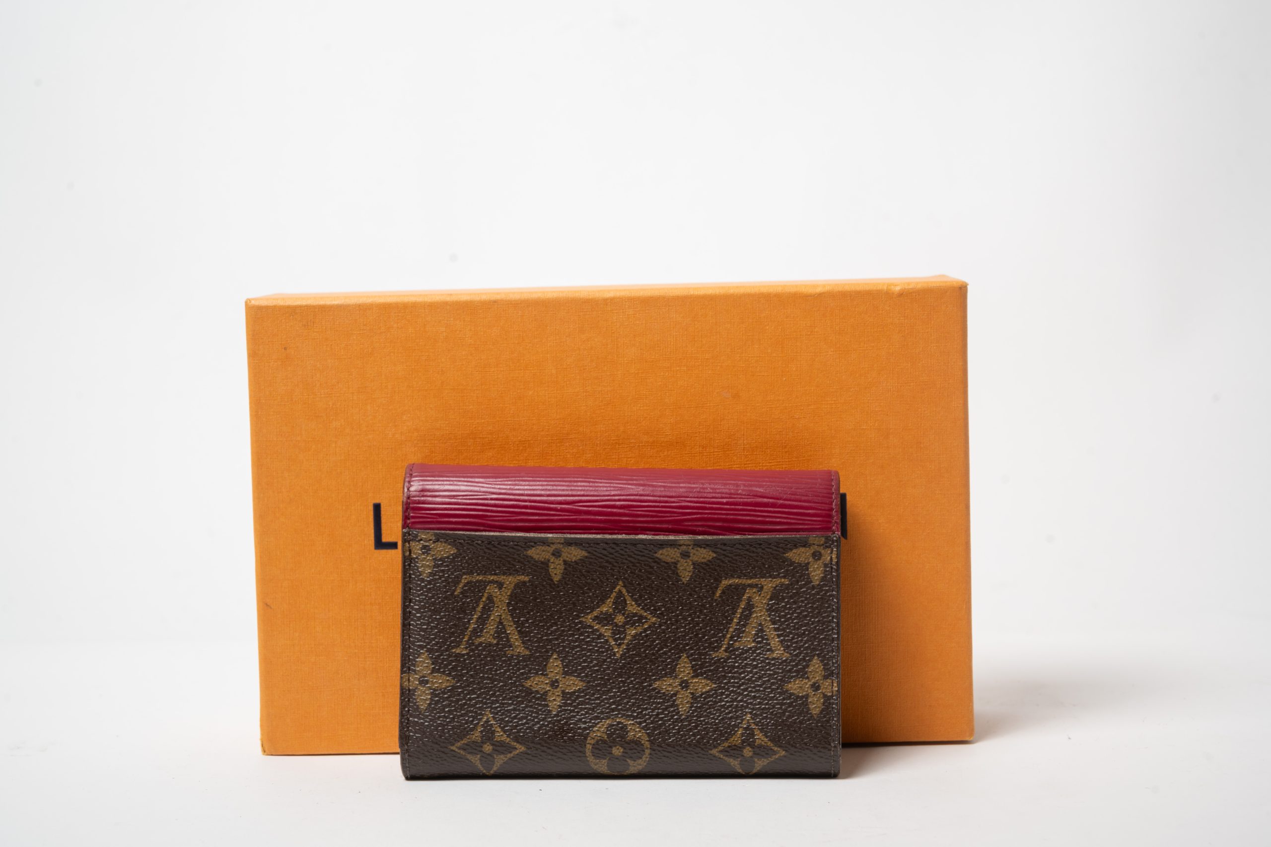 PRV-LV-018-02 Louis Vuitton Portefeuille Marie-Lou Compact · Monogram / Fuchsia Epi - Imagen 2