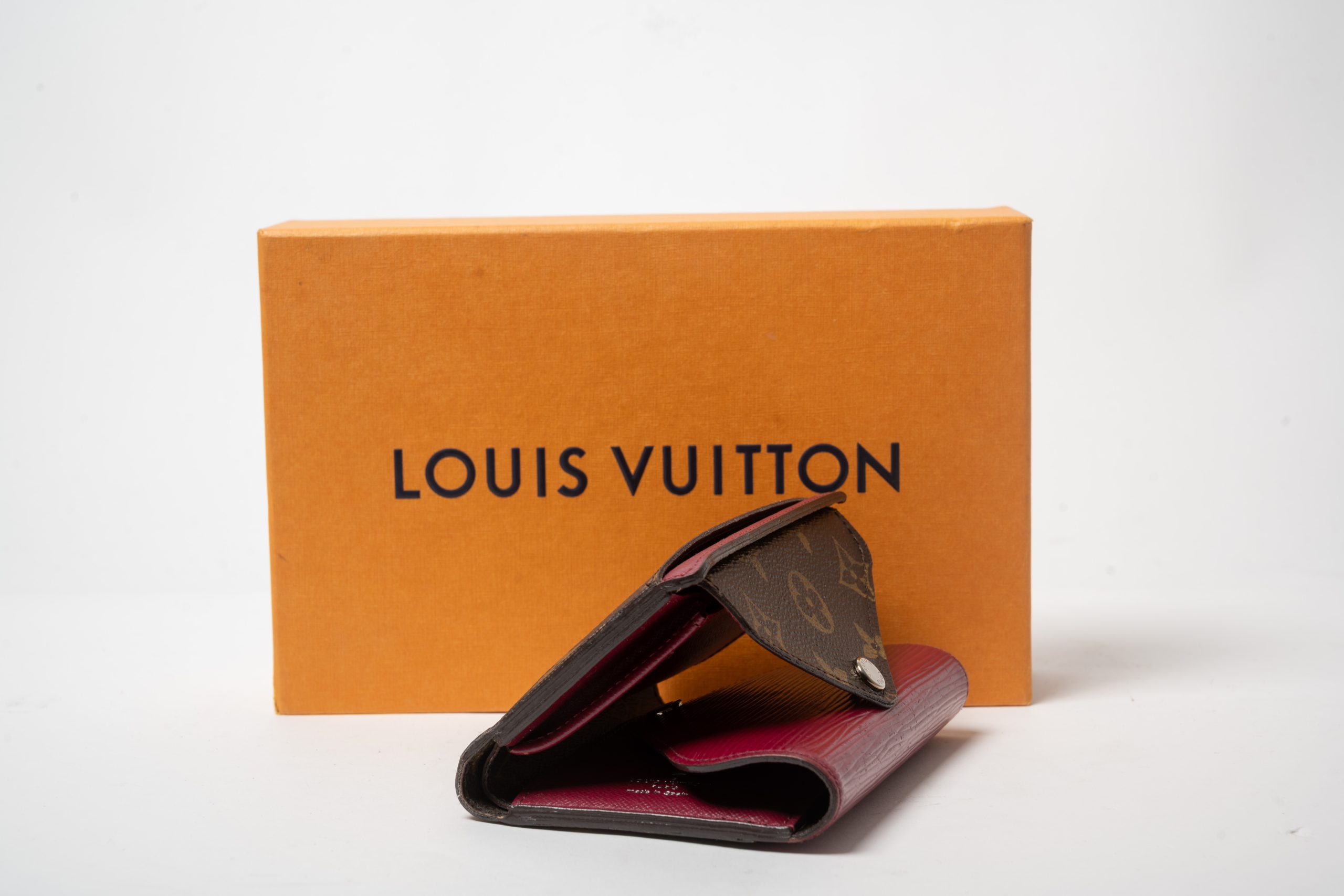PRV-LV-018-06 Louis Vuitton Portefeuille Marie-Lou Compact · Monogram / Fuchsia Epi - Imagen 3