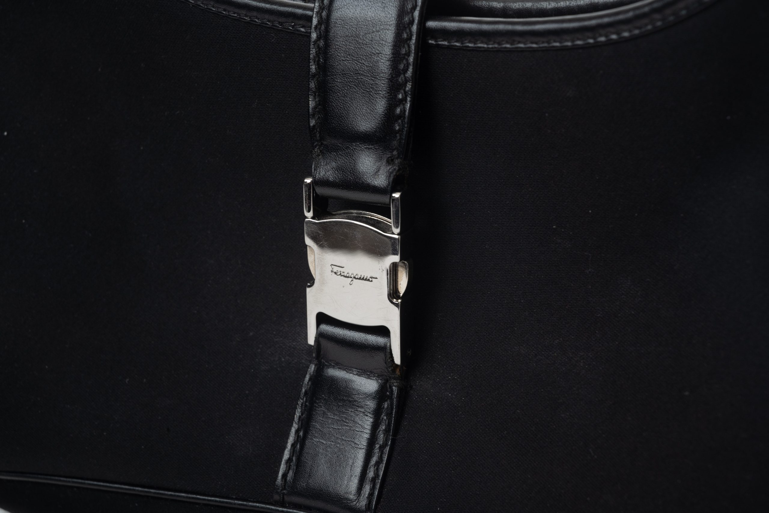 ferragamo vintage neoprene buckle hobo prevera 4 ferragamo vintage neoprene buckle hobo prevera 4
